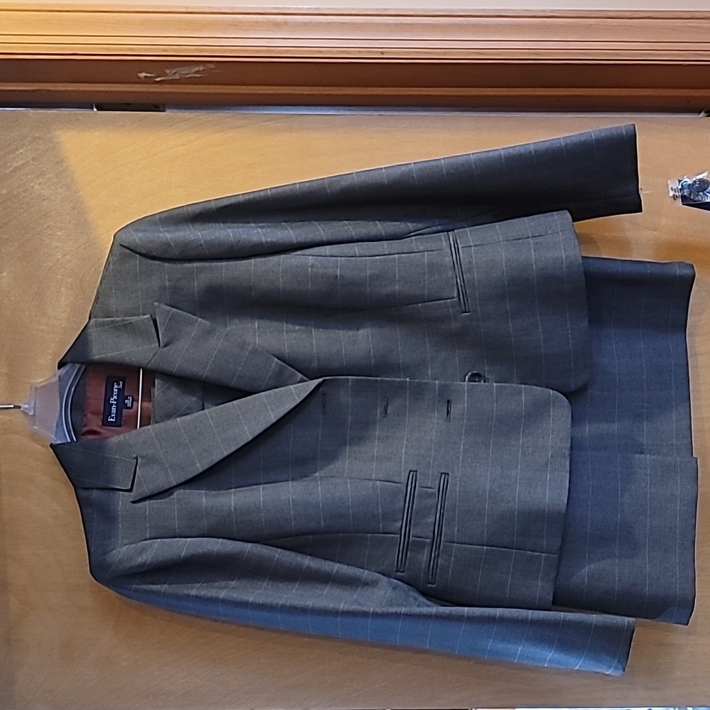 Evan-Picone 2pc Suit Charcoal Gray size 12